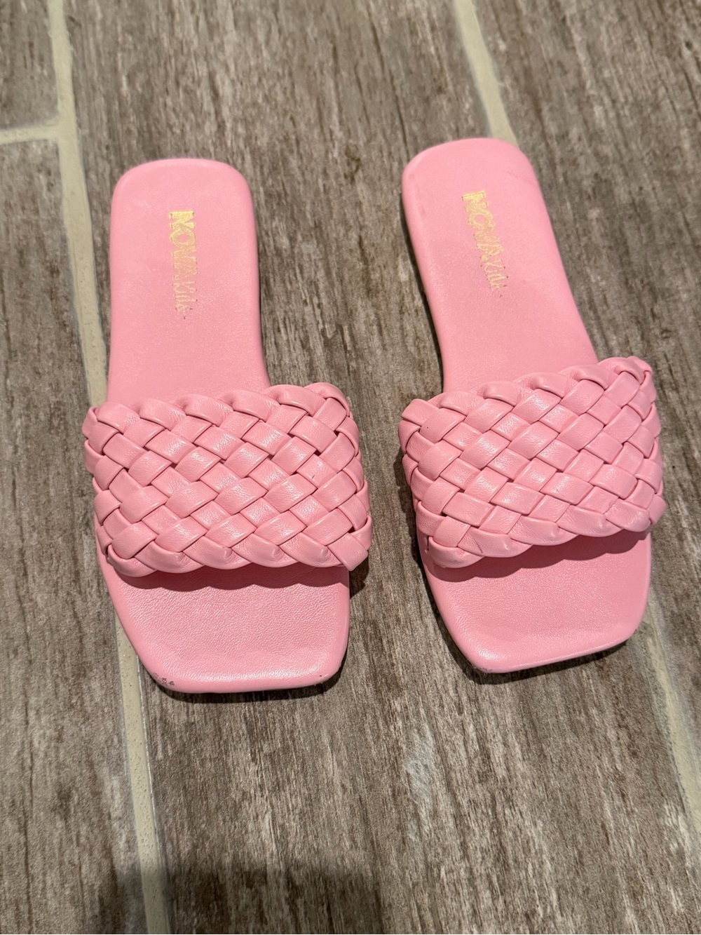 Kids Girls FashionNova Braided Pink Slides Sandals Shoes